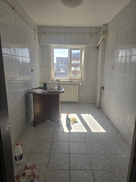 Calea Mosilor aproape- metroul Obor la 5min.